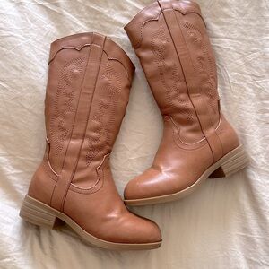 Boys/Girls Size 11 Cowboy Boots